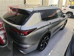 ميتسوبيشي اوتلاندر